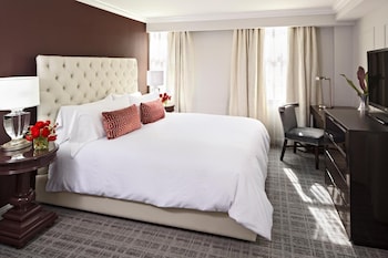 Deluxe Room, 1 King Bed