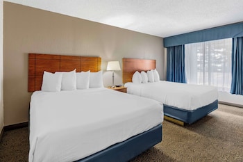 Standard Room, 2 Queen Beds, Non Smoking, Refrigerator & Microwave