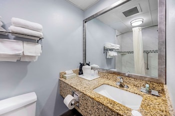 Suite, 2 Queen Beds, Non Smoking, Refrigerator & Microwave