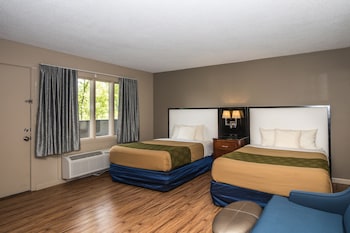 Double Room, 2 Double Beds