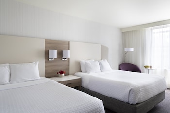 Premium Room, 2 Queen Beds (Worklife High Floor)