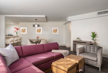Suite, 1 Bedroom (Worklife)