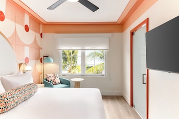 Deluxe Room, 1 King Bed
