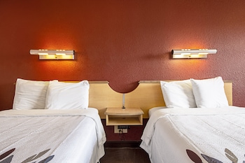 Standard Room, 2 Double Beds, Smoking