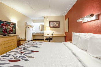 Superior Room, 1 King Bed, Smoking
