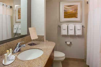 Room, 2 Queen Beds, Accessible (Hearing)