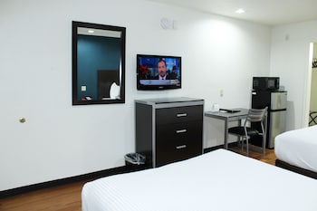 Standard Room, 2 Double Beds, Non Smoking