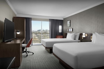 Room, 2 Queen Beds (Mobility Accessible, Roll-In Shower)