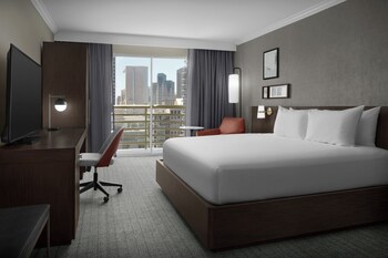 Premium Room, 1 King Bed (View)