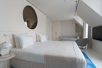 Privilege Room, Terrace, complimentary soft minibar, courtesy tray, Chromecast, digital press