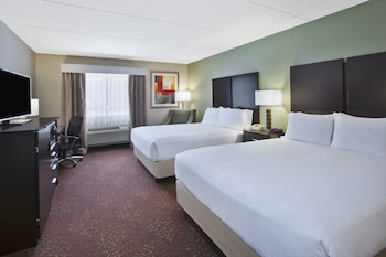 Standard Room, 2 Queen Beds, Non Smoking, Refrigerator & Microwave