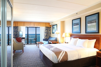 Efficiency, Oceanfront, 1 King Bed & Sofa Bed, Interior Entrance, Non Smoking