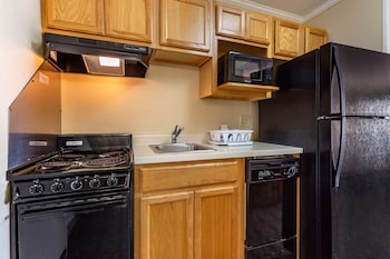 Efficiency, Oceanfront, 1 King Bed & Sofa Bed, Interior Entrance, Non Smoking