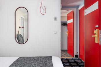 Family Room ( 2 Rooms) - Complimentary soft minibar,courtesy tray, Chromecast and digital press