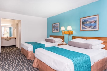 Double Room, 2 Double Beds