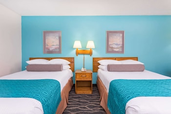 Standard Room, 2 Queen Beds