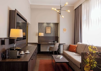 Suite, 1 Double Bed (Living Room)