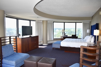 Panoramic Room