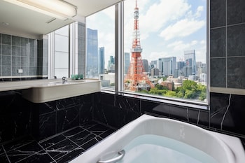Room No.17- Corner King Room, Non Smoking, 3-18F [Tokyo Tower View Bath Room]