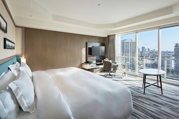 Panoramic King Room, Non Smoking - Club Lounge Access(Renewed October 2025), 20-27F