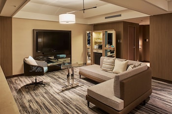 Panoramic Junior Suite Room, Non Smoking, 19-28F