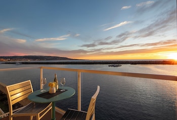 Oceanview Premier
