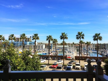Marina View Junior Suite
