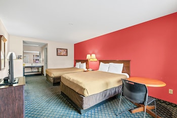 Room, 2 Queen Beds, Non Smoking