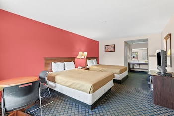 Room, 2 Queen Beds, Smoking