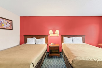 Room, 2 Queen Beds, Non Smoking