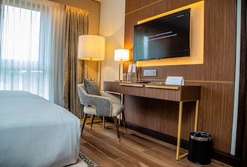 Classic Room, 1 Queen Bed, Accessible