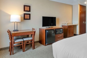 Suite, 1 King Bed, Non Smoking
