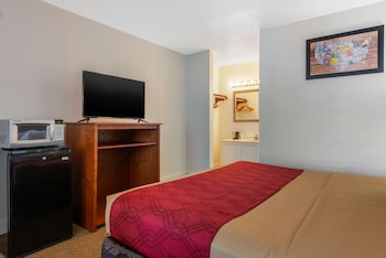 1 King Bed, No Smoking
