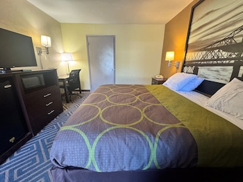 Standard Room, 1 King Bed, Smoking