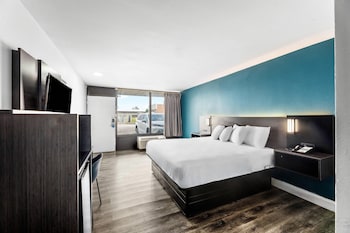 Room, 1 King Bed, Accessible, Non Smoking
