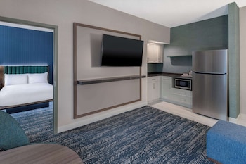 Suite, 2 Double Beds, Accessible (Roll-in Shower)