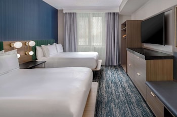 Suite, 2 Double Beds, Non Smoking