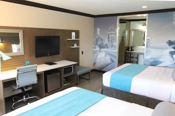 Room, 2 Queen Beds