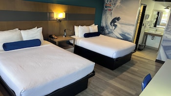 Room, 2 Queen Beds