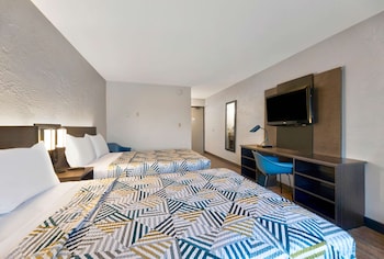 Standard Room, 2 Double Beds, Accessible, Non Smoking