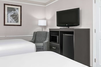 Room, 2 Double Beds, Non Smoking