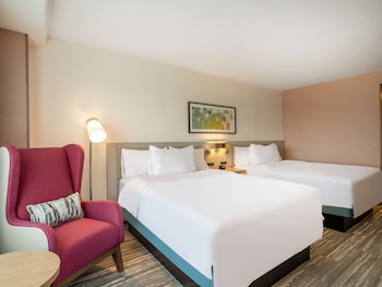 Room, 2 Queen Beds