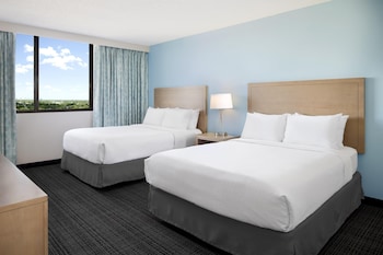 Room, 2 Queen Beds, City View (Sunrise)