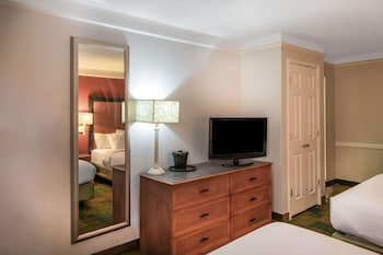 Room, 2 Double Beds, Non Smoking