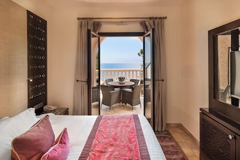 Suite, 1 Bedroom, Beachside (Sea View Terrace)