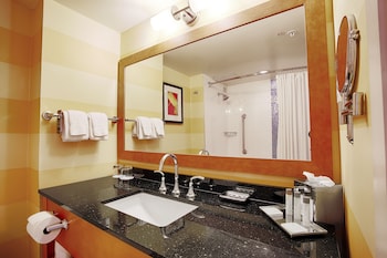 Premium Room, 2 Double Beds, Harbor View
