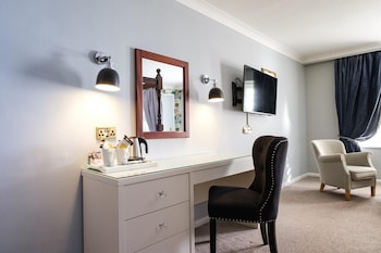 Superior Room, 1 Double Bed, Non Smoking (Four Poster Bed)