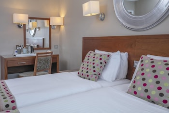 Classic Room, 2 Twin Beds, Non Smoking