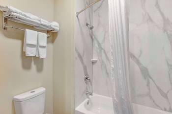Standard Room, 1 King Bed, Non Smoking, Refrigerator & Microwave
