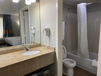 Suite, 2 Bedrooms, Non Smoking (Efficiency)